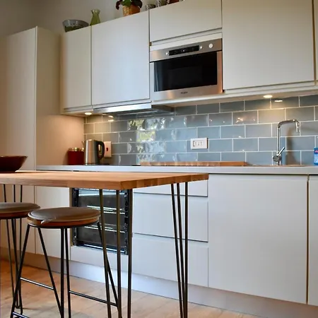 1 Bedroom In Historic Clontarf Dublin